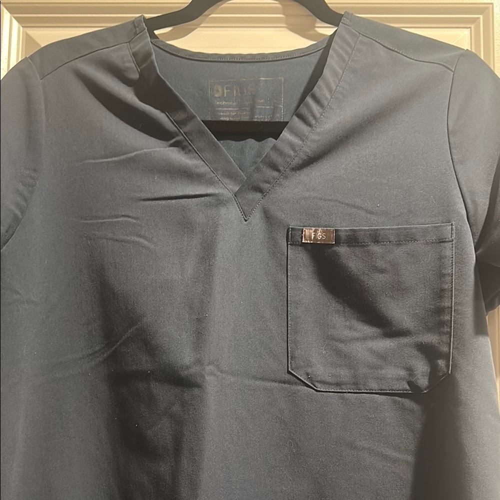 Catarina One-Pocket Scrub Top size s Dark Harbor
